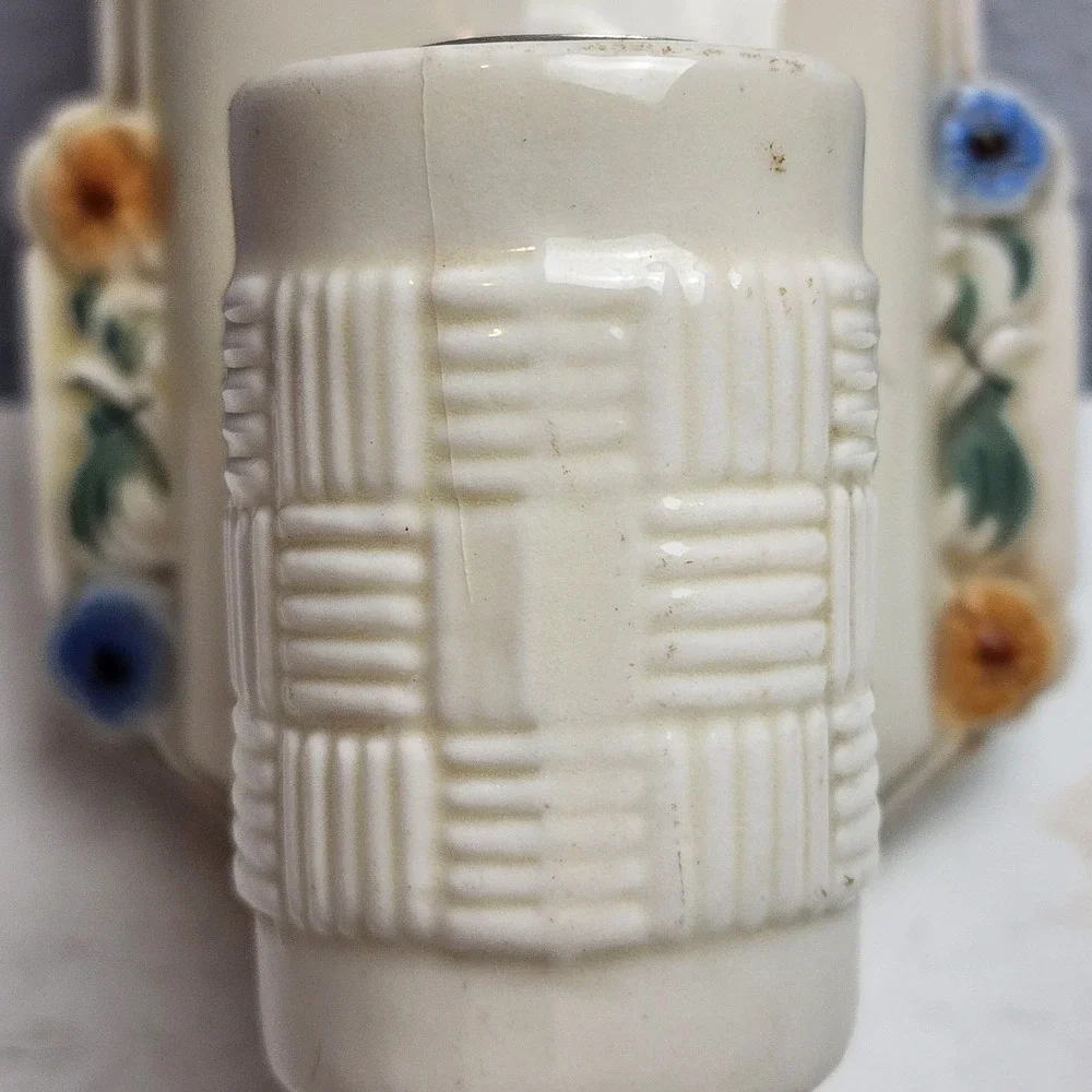 Vintage 30s Ceramic Art Deco Wall Sconce Light Fixture Floral Pull Chain Cottage